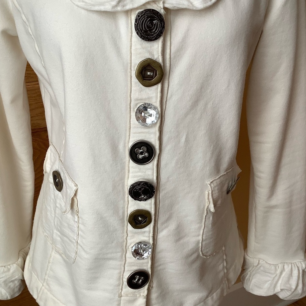 NEON BUDDHA Cream French Terry Ruffle Cardigan Button Jacket Size S - Picture 7 of 15